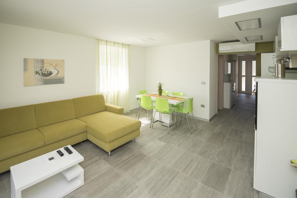 Villa Danex Premium 乌马格 外观 照片