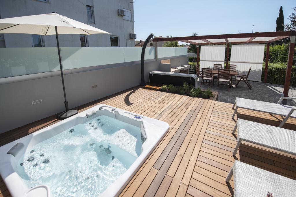 Villa Danex Premium 乌马格 外观 照片